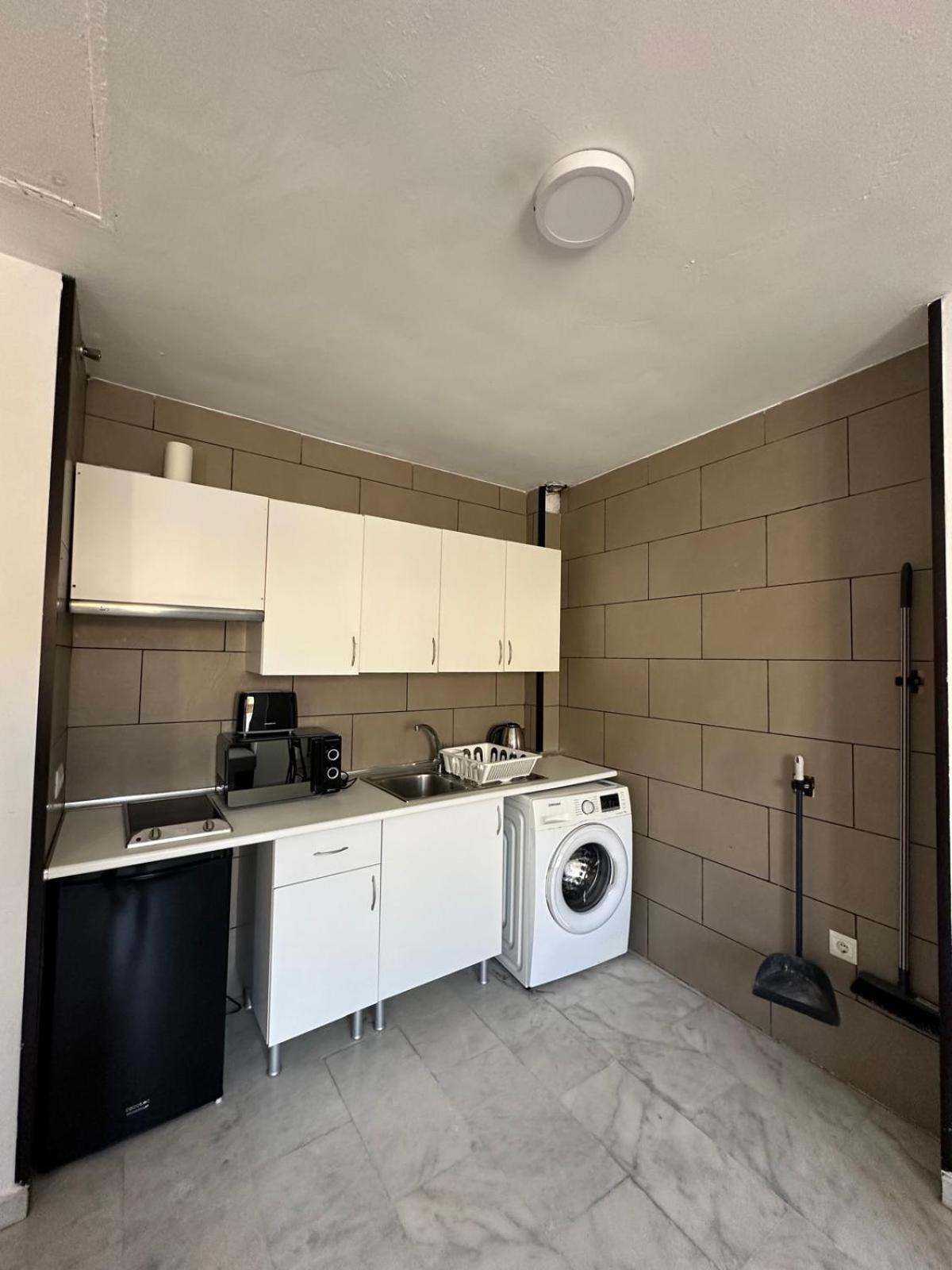 Apartamentos Playa Huelin マラガ エクステリア 写真